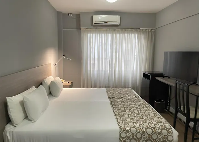 Hotel 8 De Octubre Buenos Aires