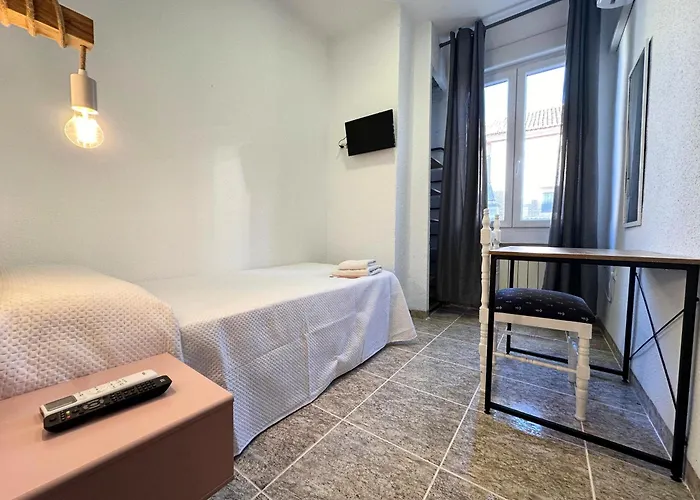 Pensión Recogidas Guest House