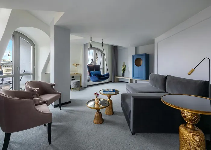 Hotel Luc, Autograph Collection