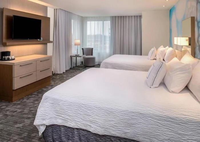 Courtyard By Marriott Detroit Farmington Hotel Farmington Hills