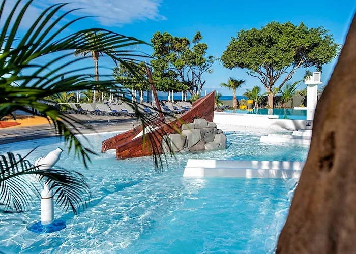 Boetiek Adrian Hoteles Roca Nivaria Costa Adeje 