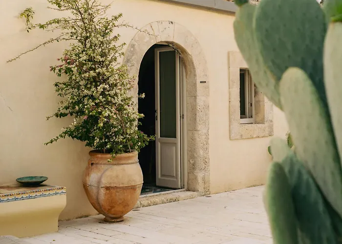 Boutique Villa Dimora delle Balze Noto