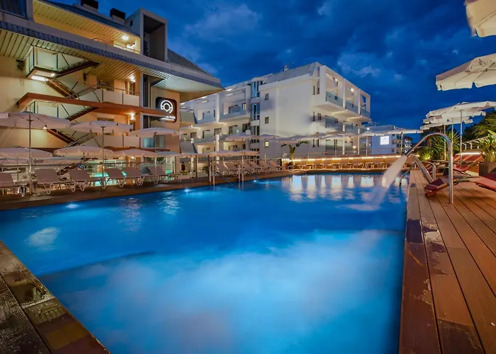 Aparthotel Odissea Park Santa Susanna