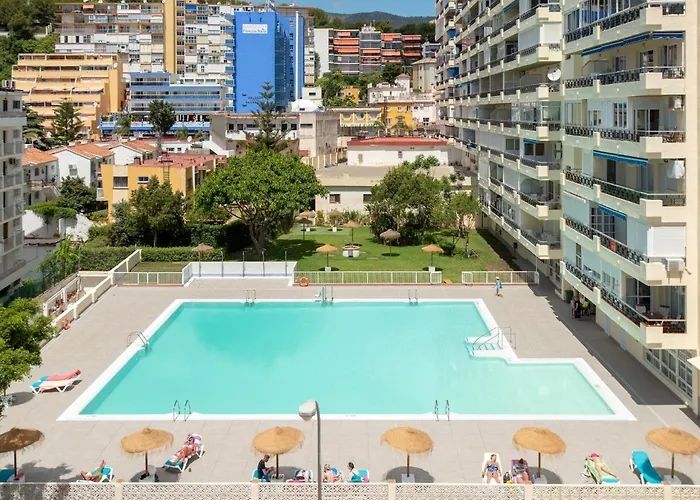 Apartamentos Nucleo Cristal Torremolinos