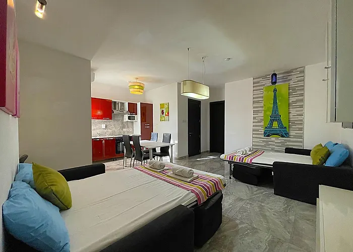 Bayside Apartments