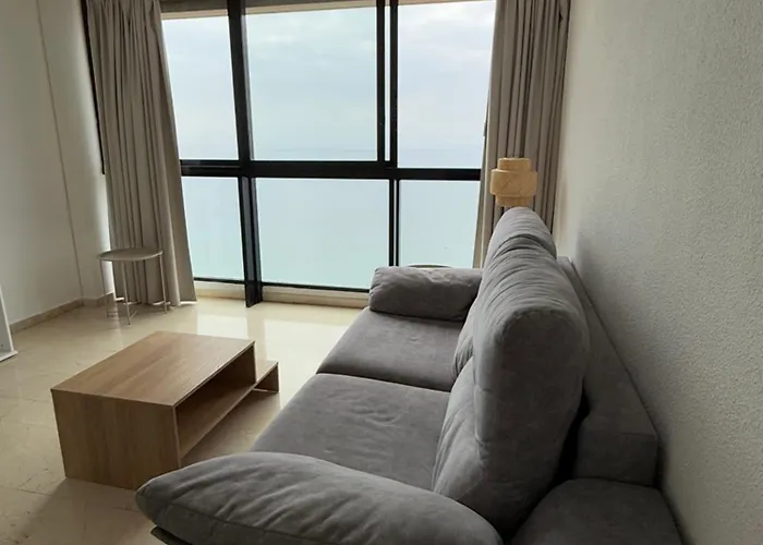Boutique Apartamento primera línea de playa, Benidorm.