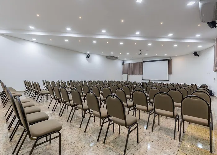 Nohotel Premium Americana