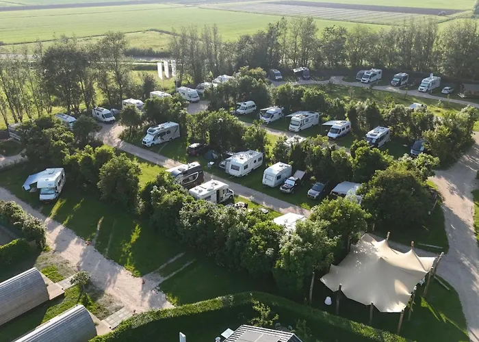 Camping Zee van Tijd Holwerd
