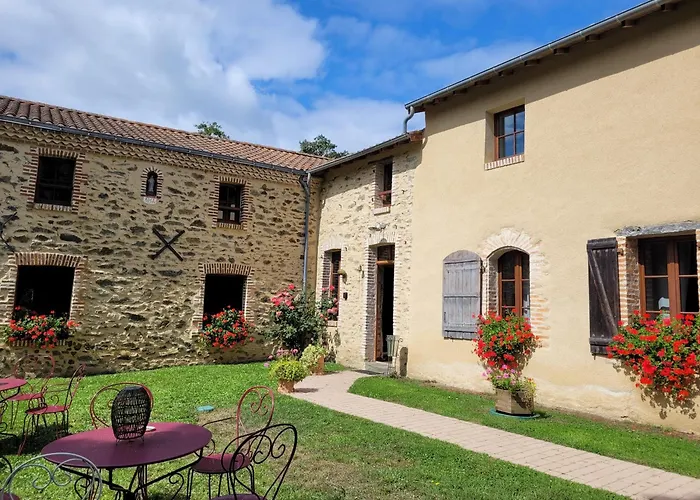 Boutique Bed and Breakfast Le Moulin de Drapras à Chemille-en-Anjou
