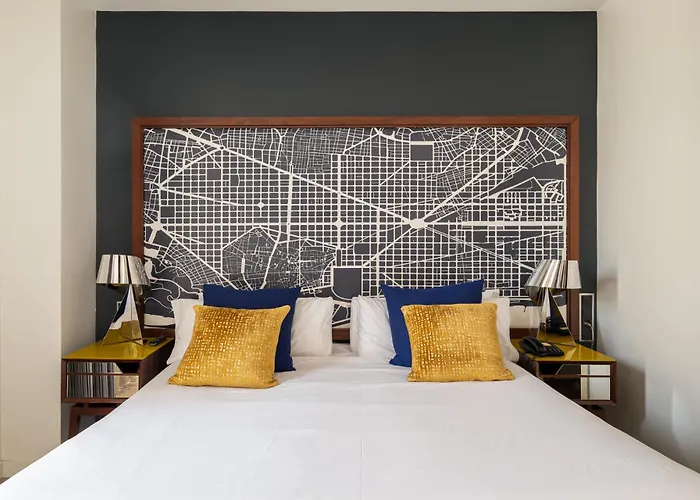 Naitly Barcelona Poblenou Hotel - um Hotel de 4 estrelas