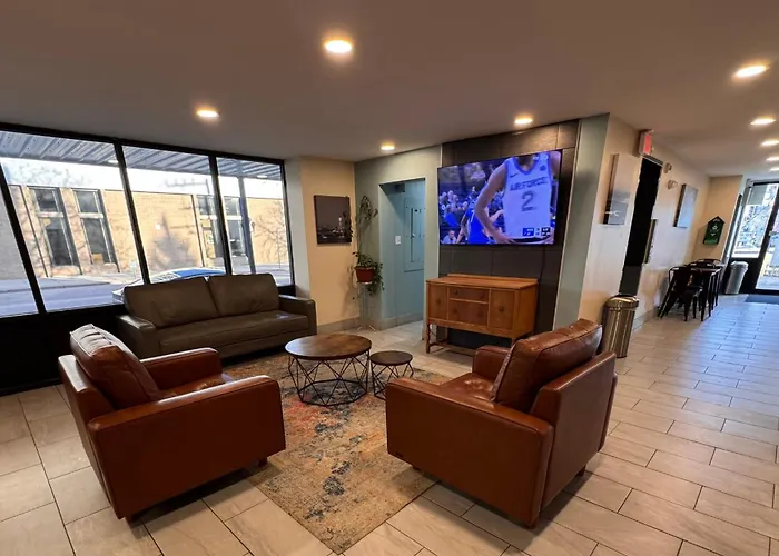 Baymont By Wyndham Great Falls City Center