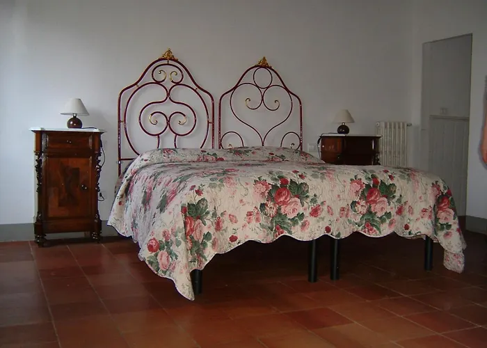 Borgo Ponte Dell'Asse
