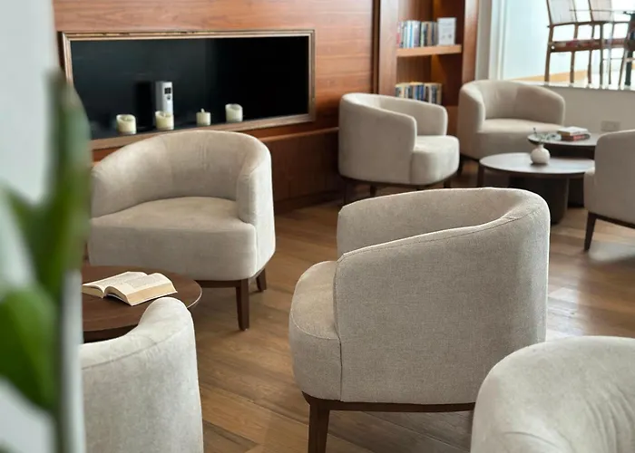 King Jason Paphos - Designed For Adults By Louis Hotels