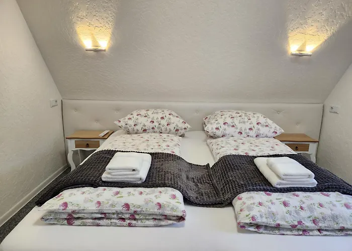 Bed&Breakfast Am Knittenberg