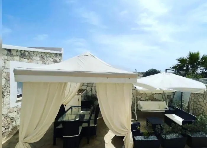 Villa Lucia