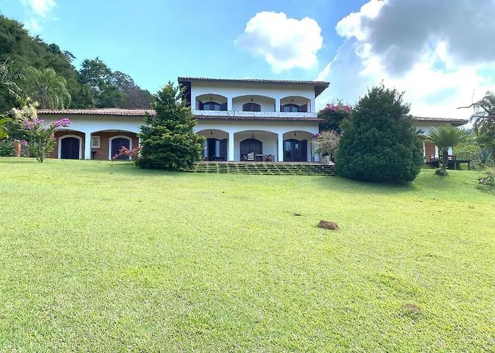 Boutique Espaço Eslovaquia - Casarão com Piscina, Paz e Conexão com a Natureza Atibaia