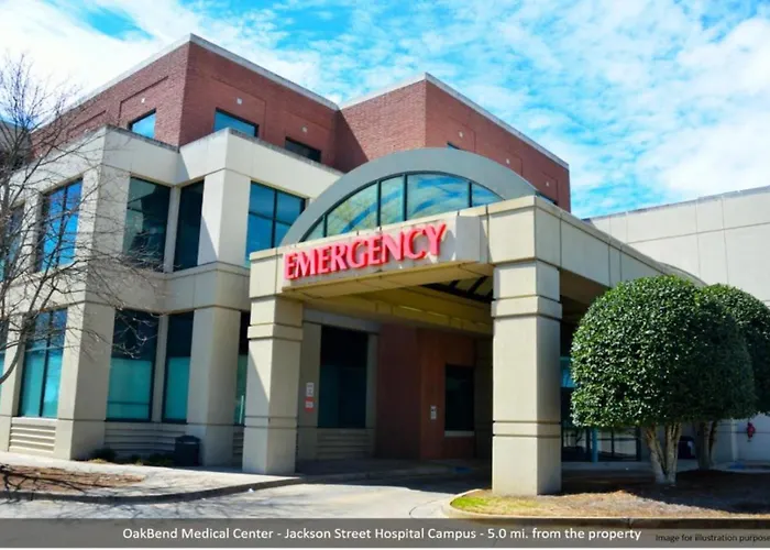 Pet friendly Oyo Hotel Rosenberg Tx I-69