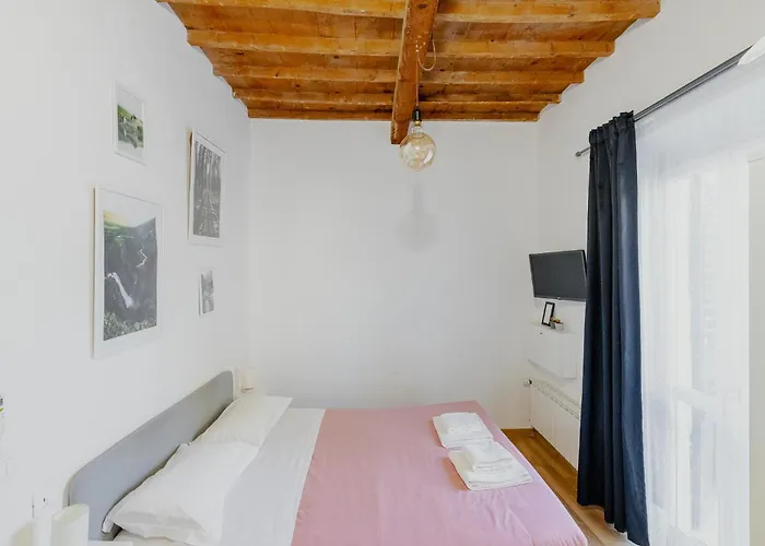 Florence David'S Guesthouse Steps From Accademia Gallery