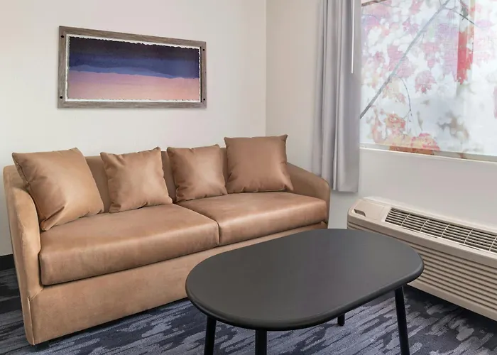 Fairfield Inn & Suites Jackson