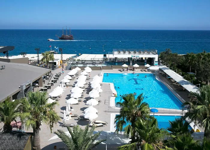 Sailor'S Beach Club
