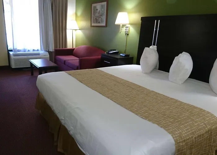 Travelodge By Wyndham Knoxville East