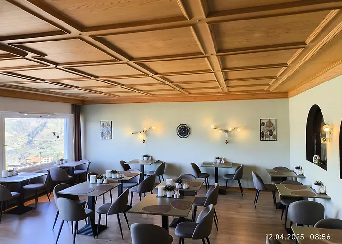 Schenna Garni Eden Bed & Breakfast
