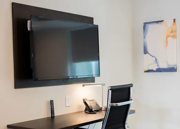 Stayapt Suites Greenville-Haywood Mall