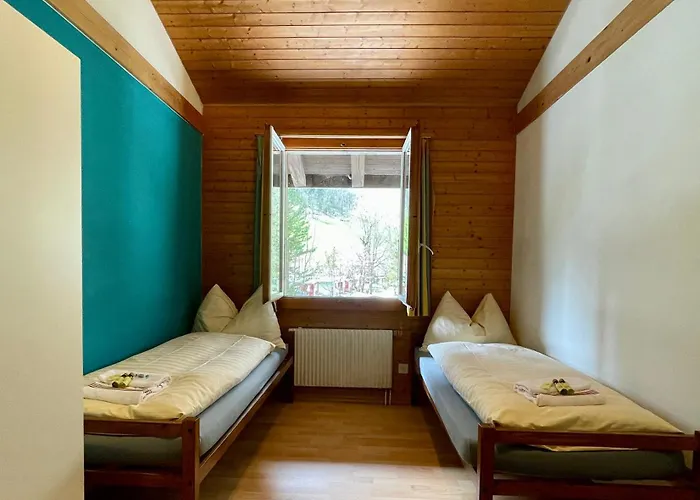 Alpine Base Hostel - Adults Only Lauterbrunnen
