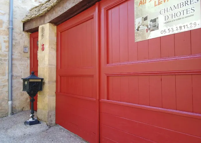 Au Soleil Levant Homestay Sarlat