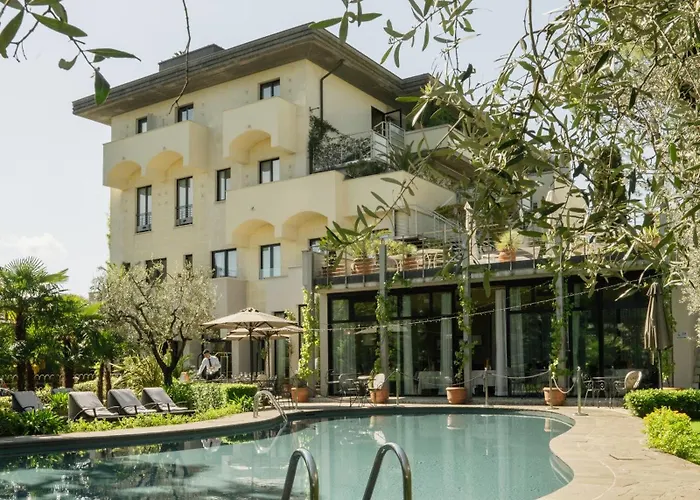 Hotel Piccola Vela Desenzano del Garda