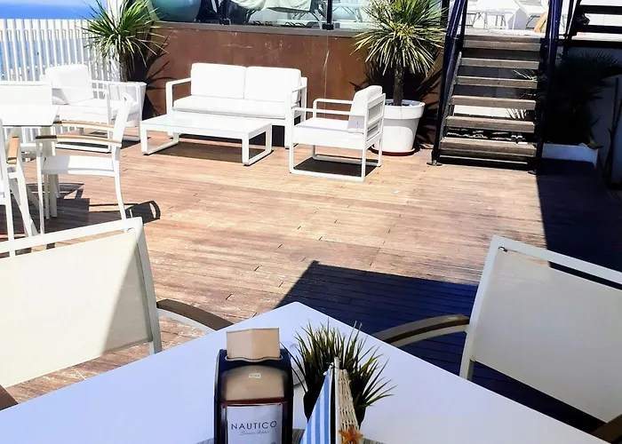 Hotel Nautico Riccione Mit Golfplatz