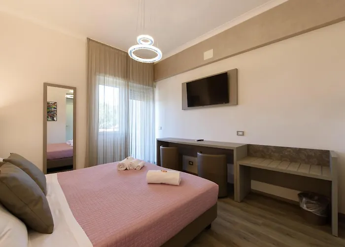 Hotel Casa Tra Noi Roma