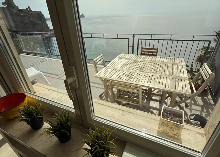 Casa Vitale Aci Castello