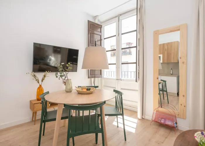 Apartamentos Luna Suites Palacio Dorita Granada