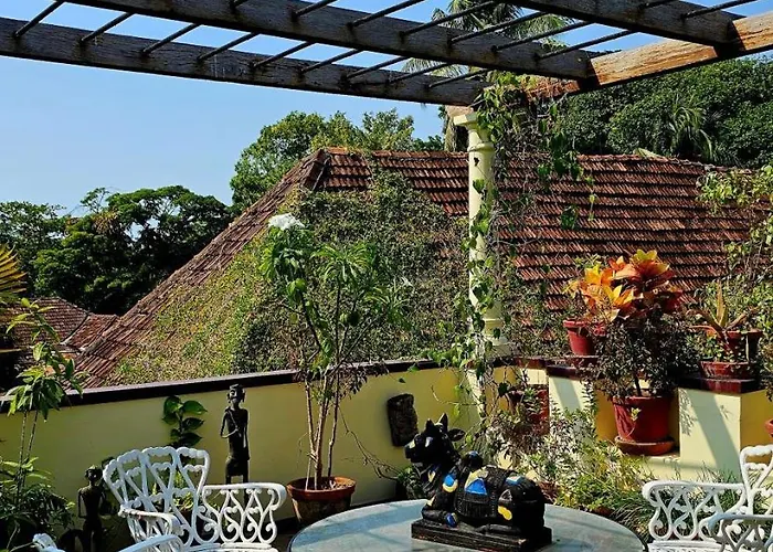 Raintree Lodge Kochi