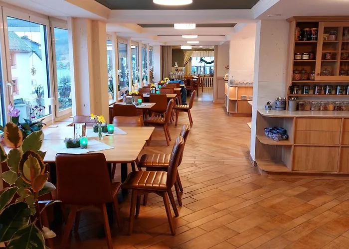 Eifel Hotel Schneider Am Maar Schalkenmehren