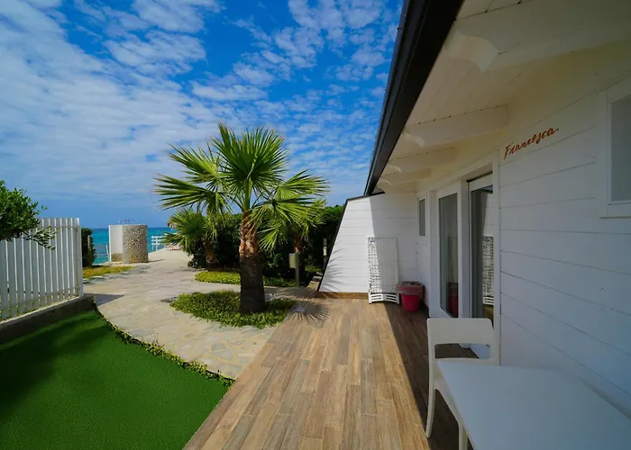 Marinella Beach Apartments - On The Beach - Private Free Parking Capo Vaticano
