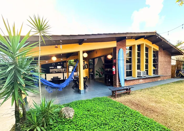 Tombo Beach Home Stay Guarujá