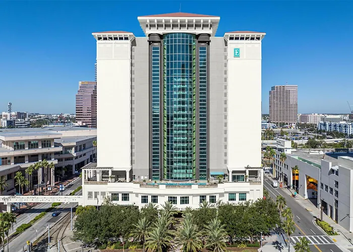 Boutique Embassy Suites By Hilton Tampa Downtown Convention Center