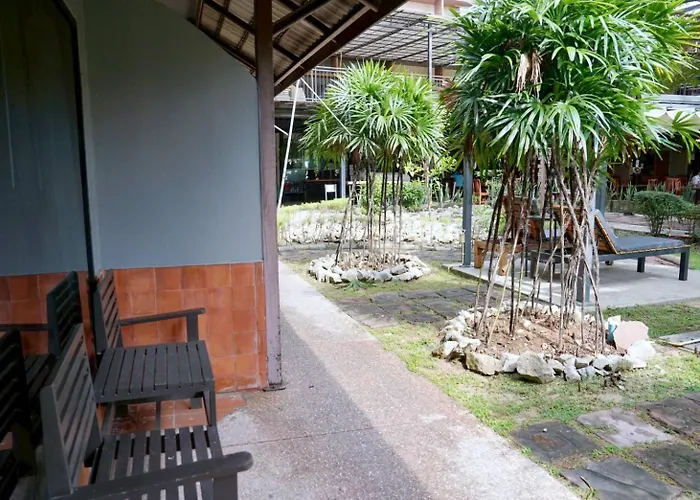 Basaya Beach Hotel&Resort