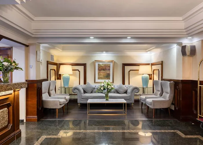 Hotel Gran Palace Santiago - um hotel de 4 estrelas