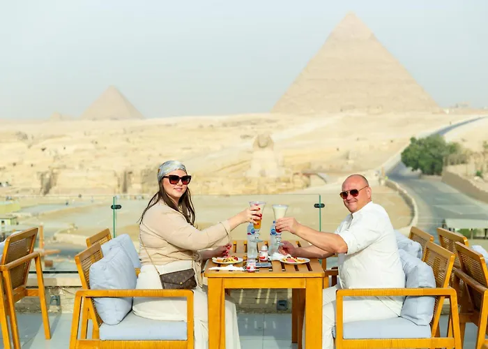 Hayat Pyramids View Hotel Kafret el-Gabal