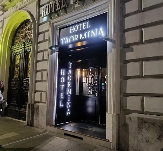 Hotel Taormina Rome