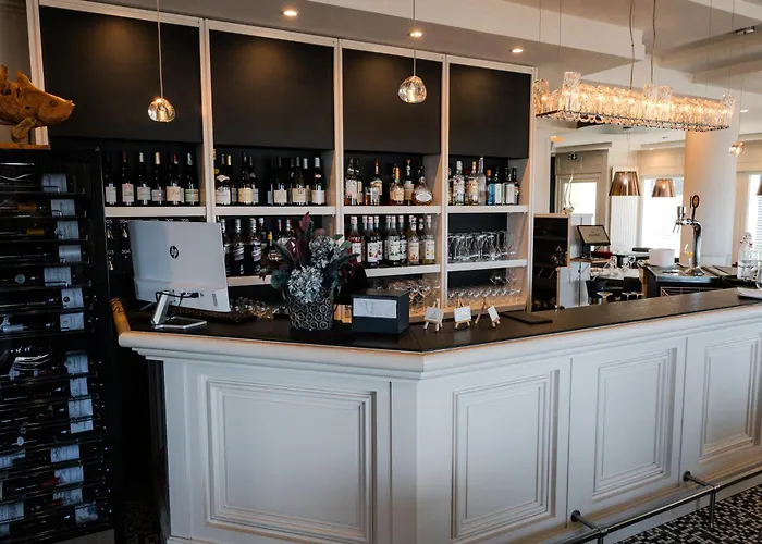 Boutique Hotel De La Marine Port-en-Bessin-Huppain