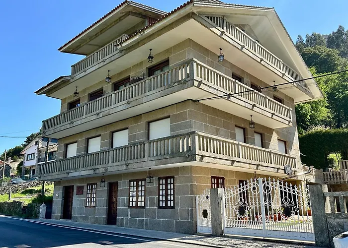 Hostal As Adegas Poio
