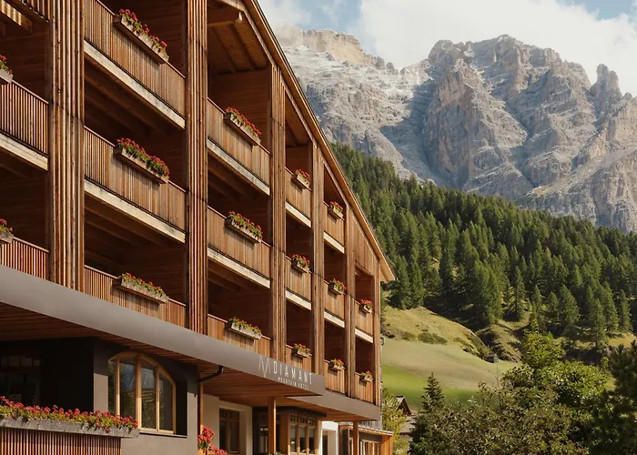 Hotel Diamant St. Kassian Mit Golfplatz