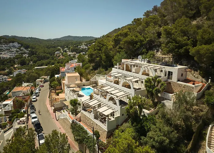 Apartamentos Catharina Maria Cala Llonga 