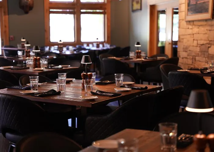 Flying Saddle Resort And Steak House Alpine