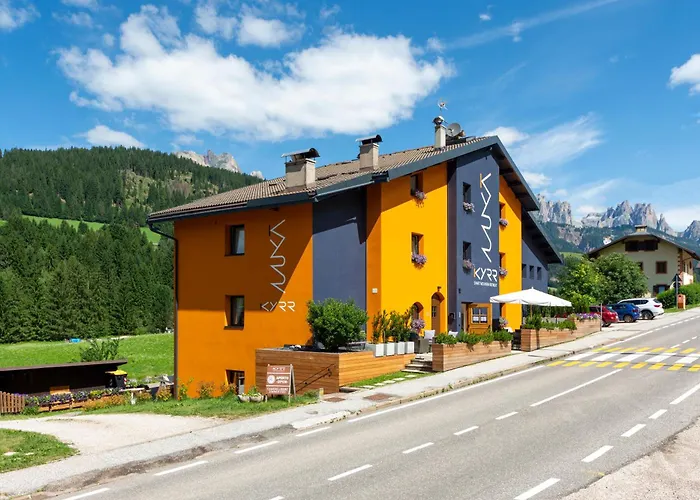 Hotel Kyrr Smart Mountain Retreat Moena