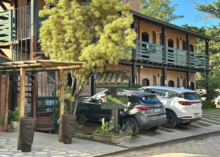 Pousada Manacas